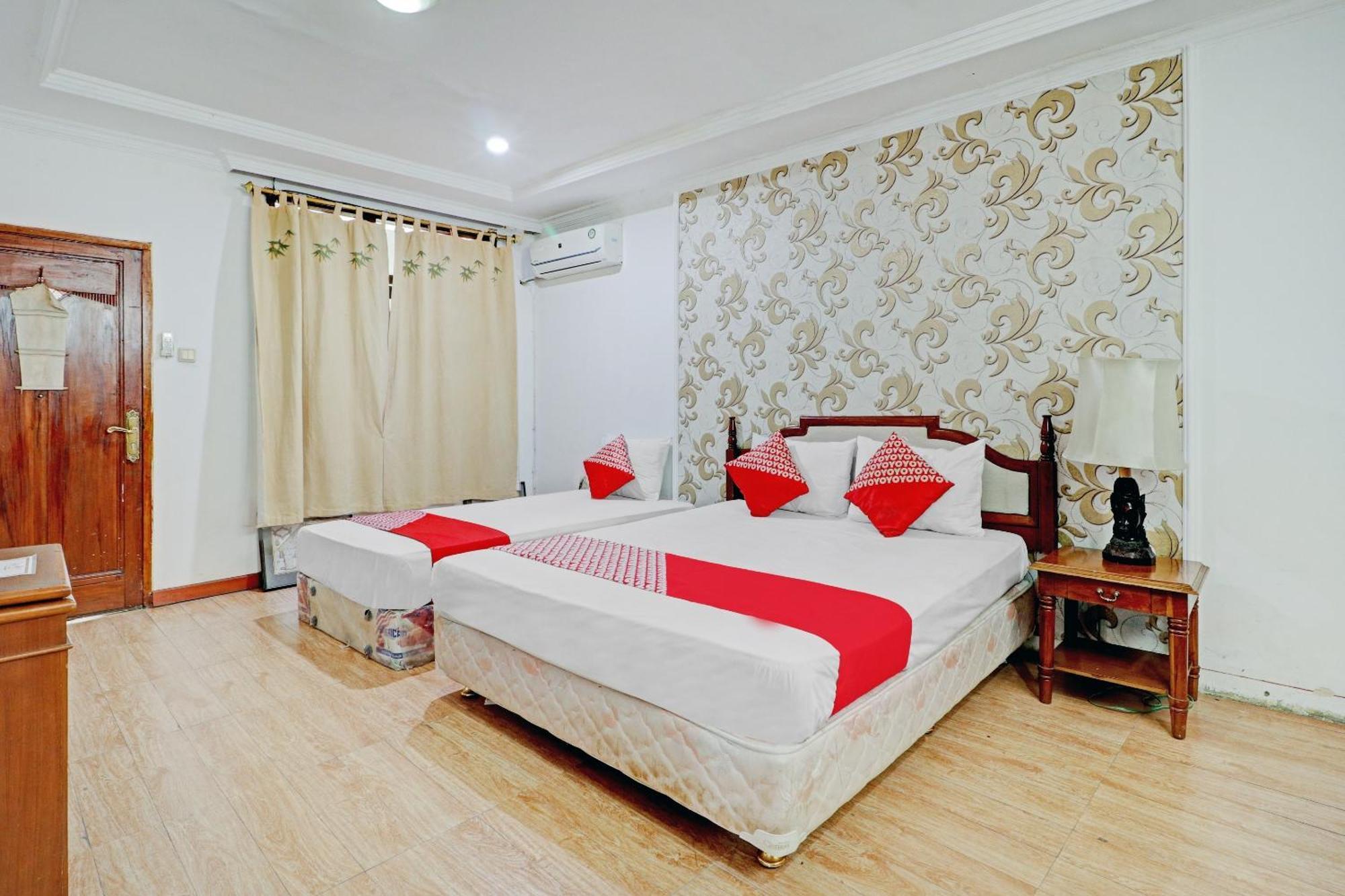Hotel O Bandung Near Stadion Siliwangi Formerly The Ethnic Hotel Bandung Exterior photo