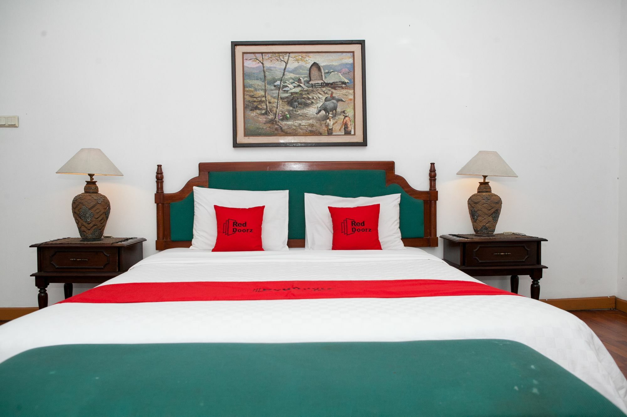 Hotel O Bandung Near Stadion Siliwangi Formerly The Ethnic Hotel Bandung Exterior photo
